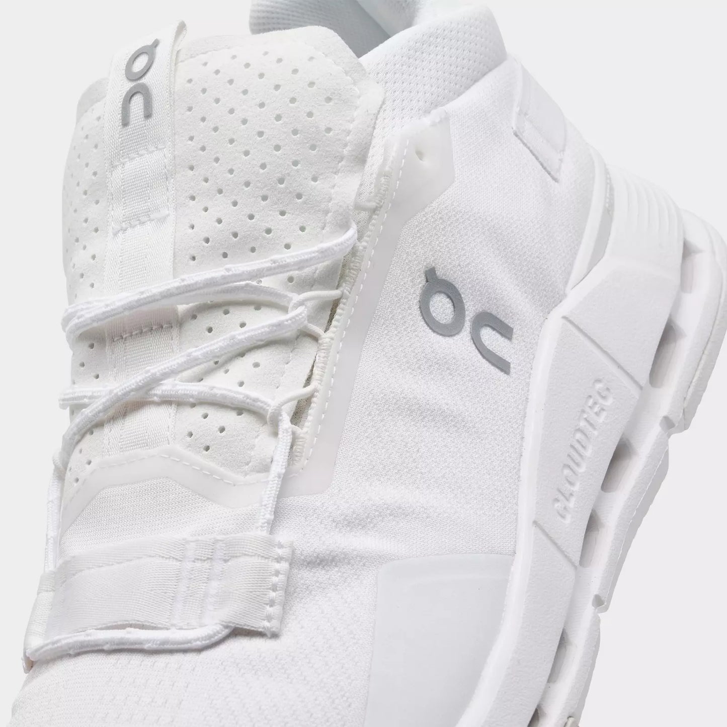 Men's On Cloudnova 2 Running Shoes