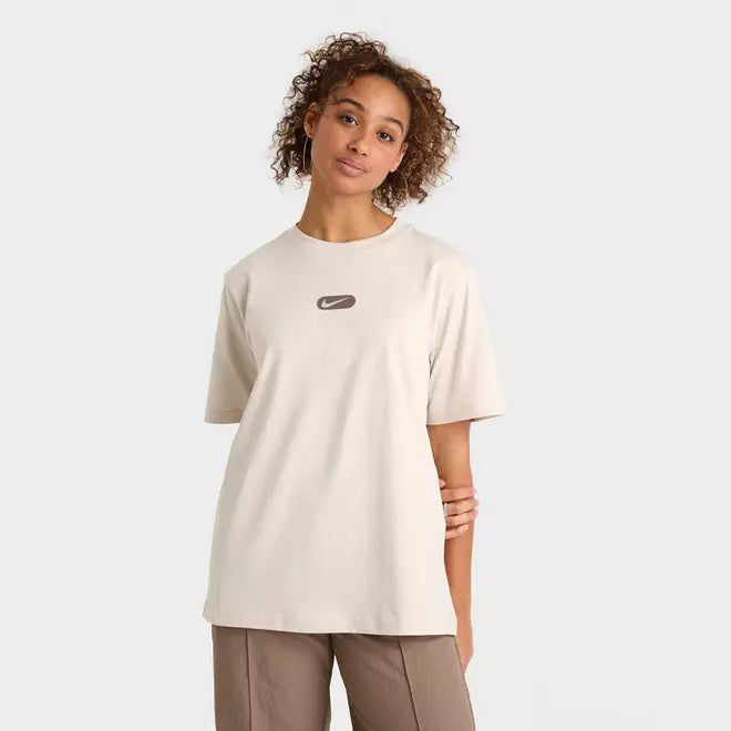 Women's Nike Sportswear Oversized Swoosh T-Shirt