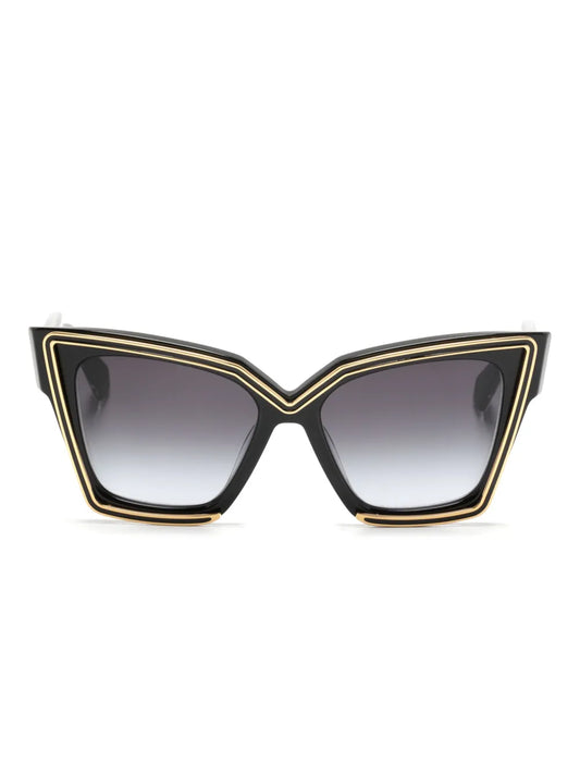 VALENTINO GARAVANI EYEWEAR Rockstud detailing cat eye frame sunglasses