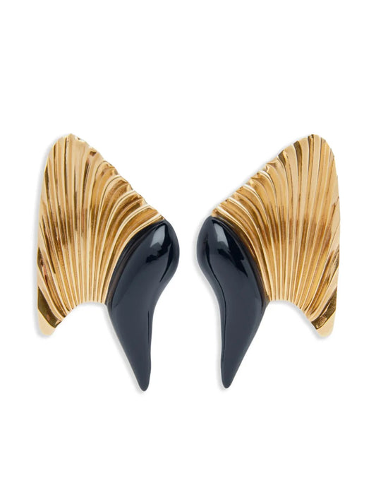 Nina Ricci Heart of Venus earrings
