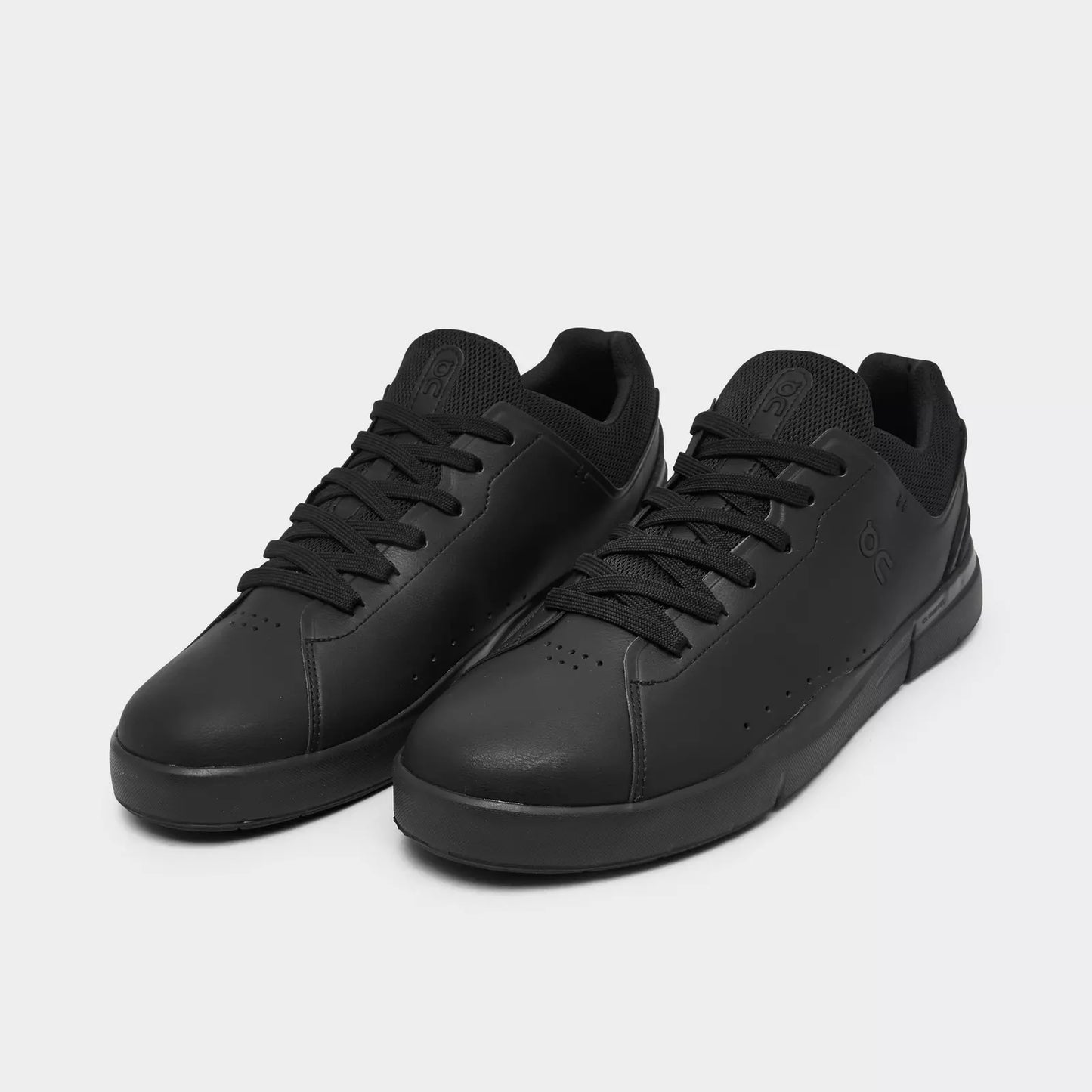 Men's On THE ROGER Advantage Casual Shoes