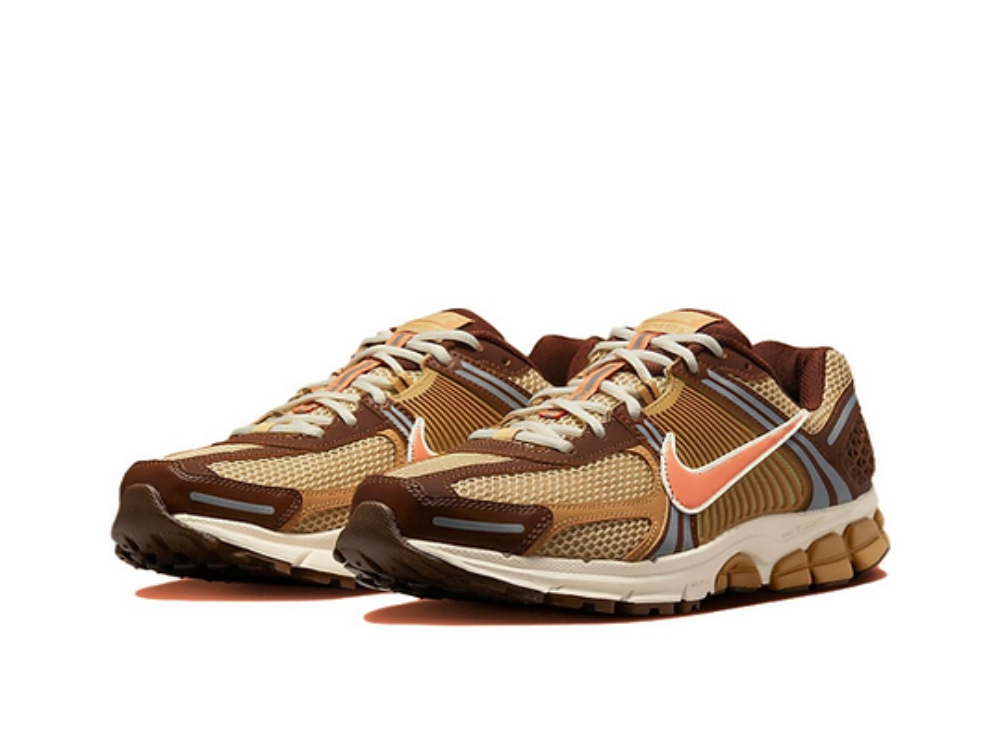 Nike Air Zoom Vomero 5 Shoes