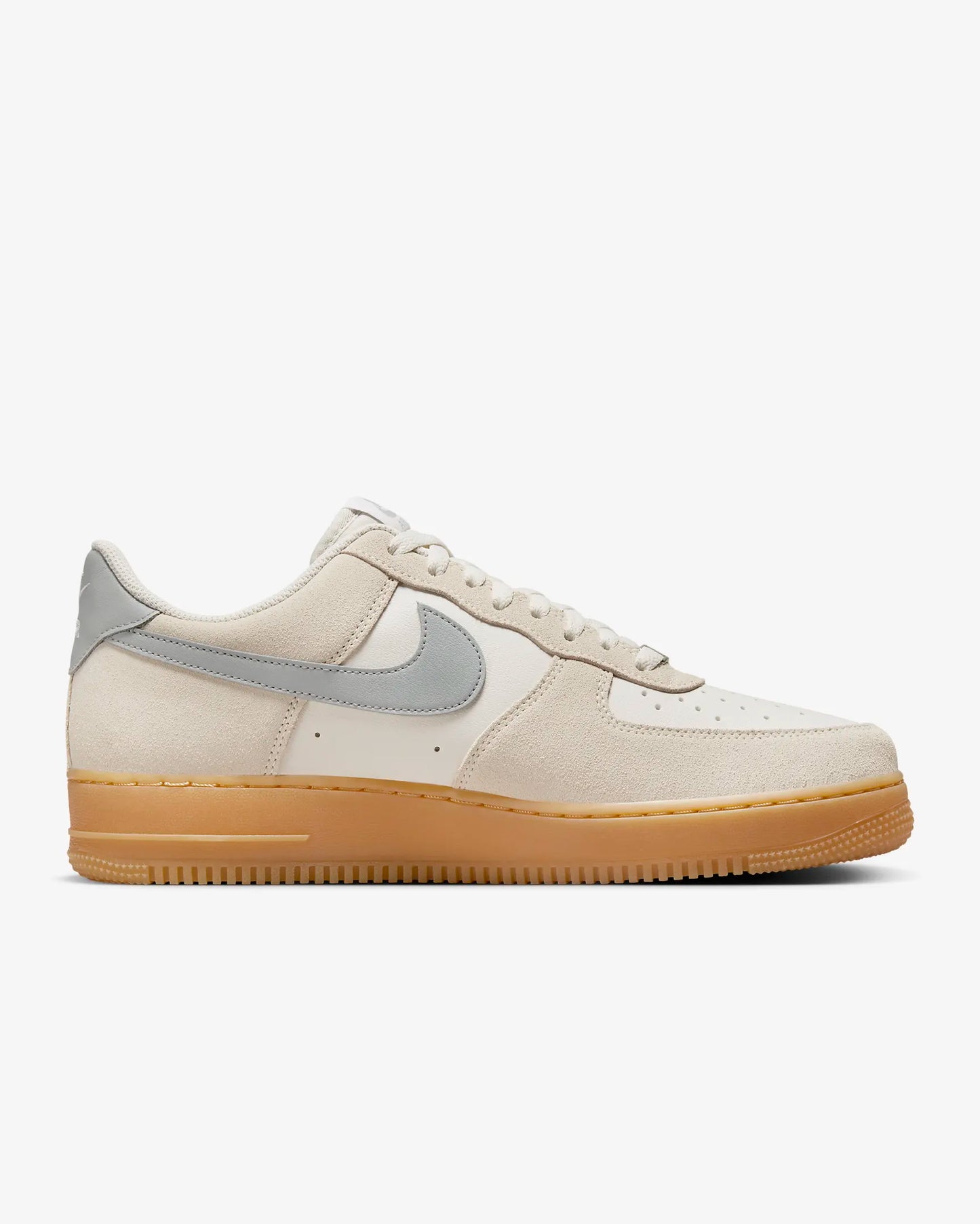 Nike Air Force 1 '07 LV8