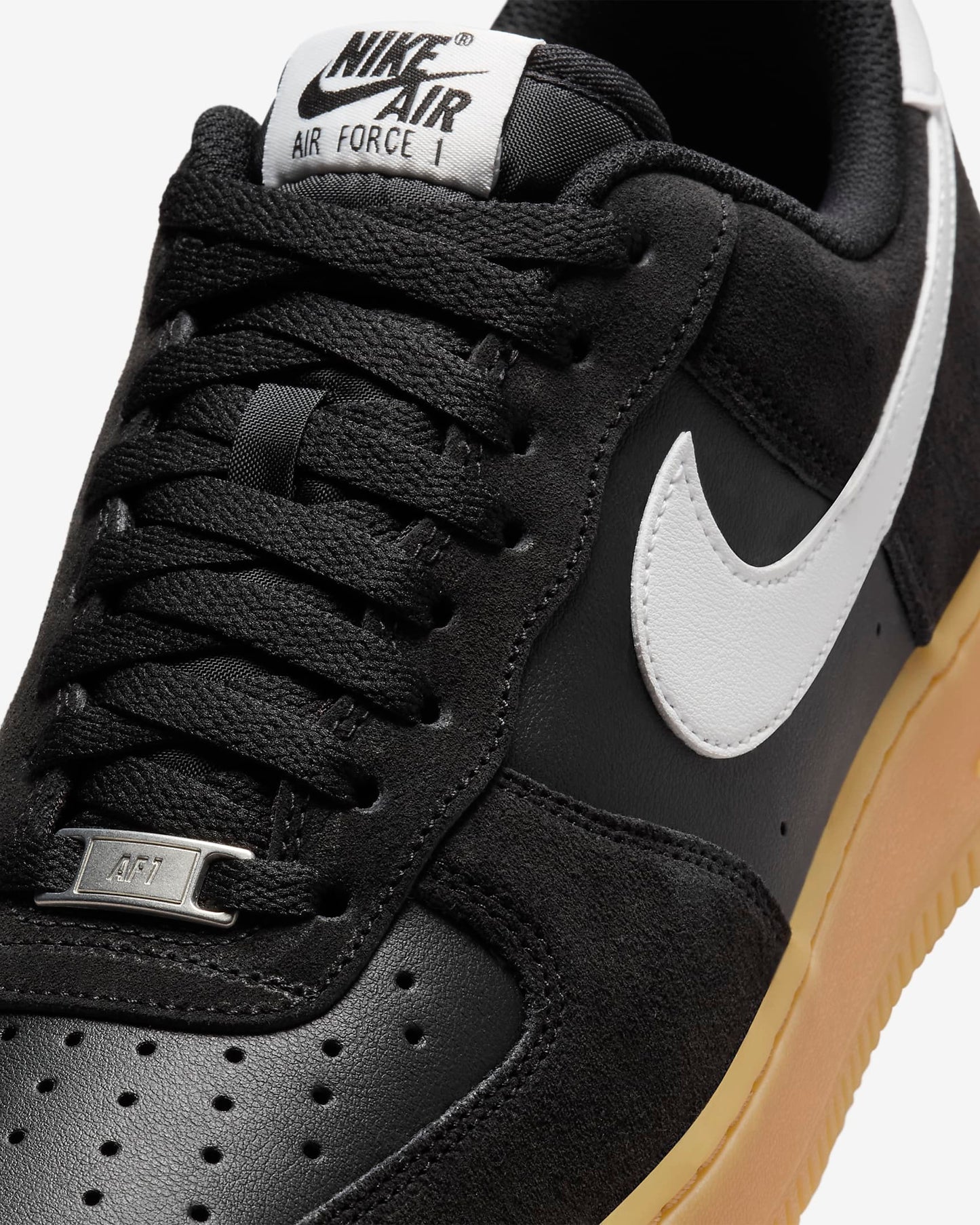 Nike Air Force 1 '07 LV8