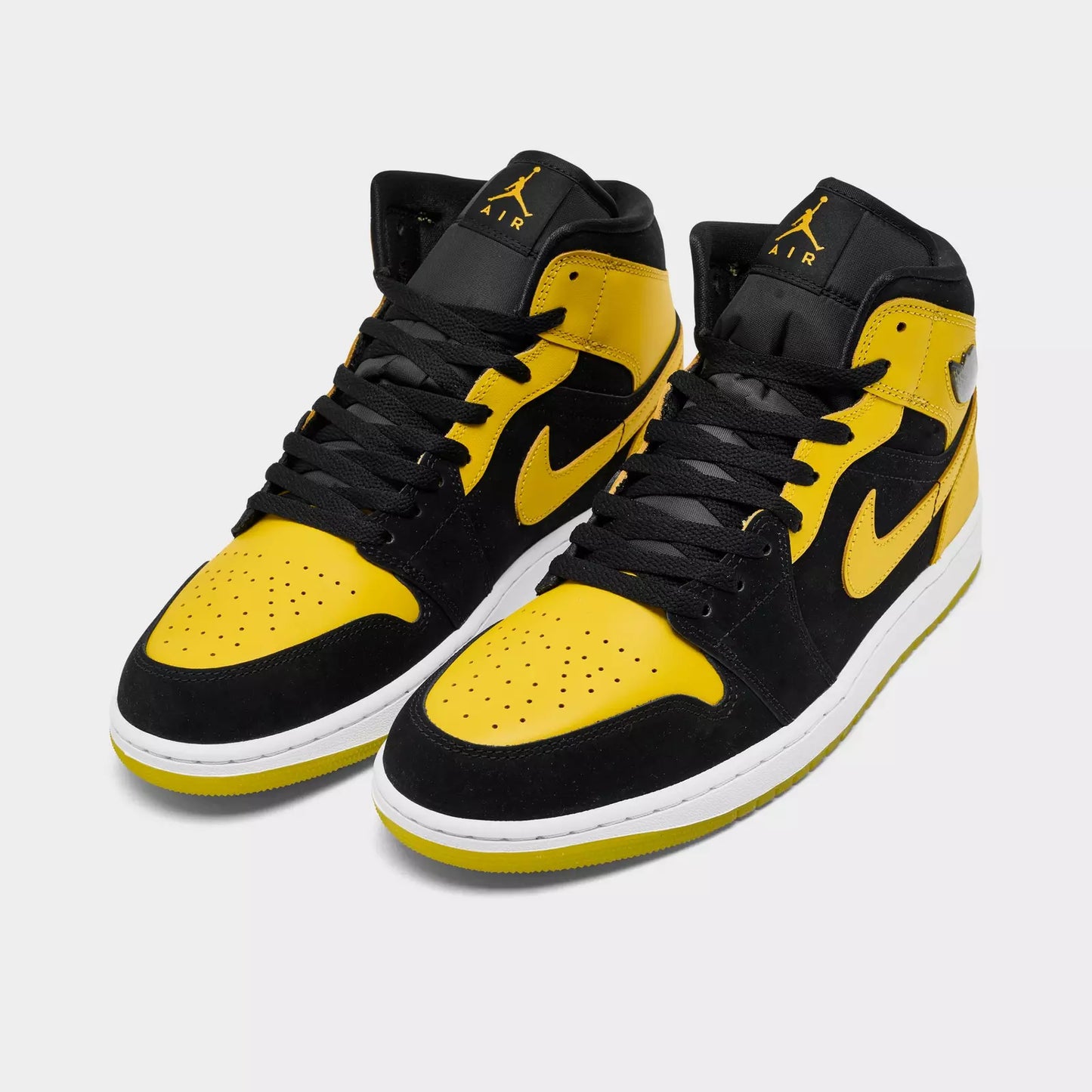 Men's Air Jordan Retro 1 Mid SE Casual Shoes
