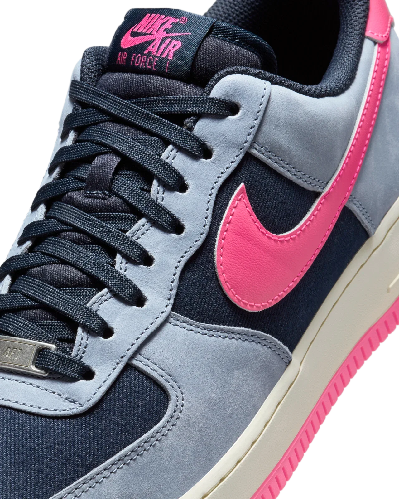 Nike Air Force 1 '07