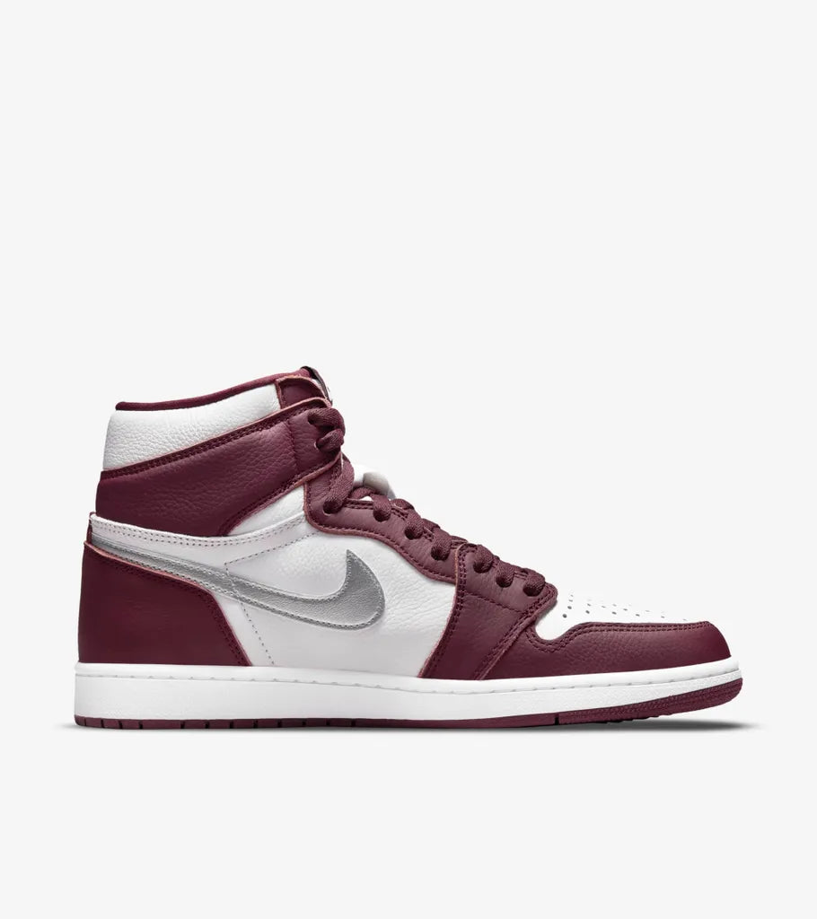 Nike Air Jordan 1 Retro High OG First in Flight Women's Shoes