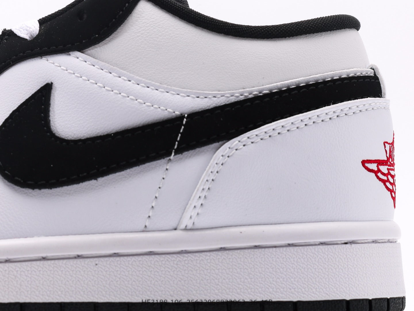 Air Jordan 1 Low Panda Toe